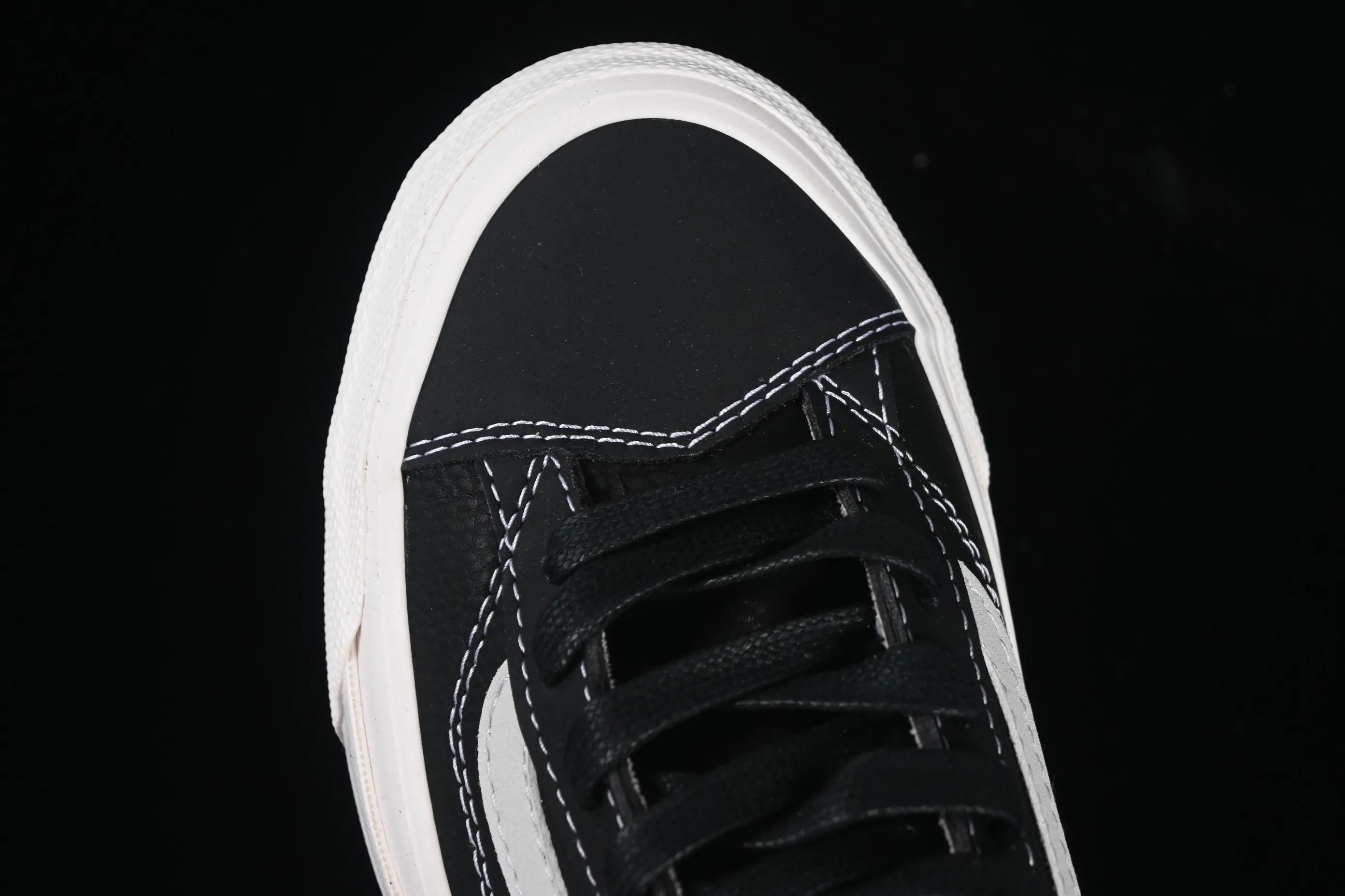 All categories Vans Vans series Vans Low Vans low-top Vans Old Skool 36 Vans high-end branch low-top retro casual sneakers VN000D57BLK